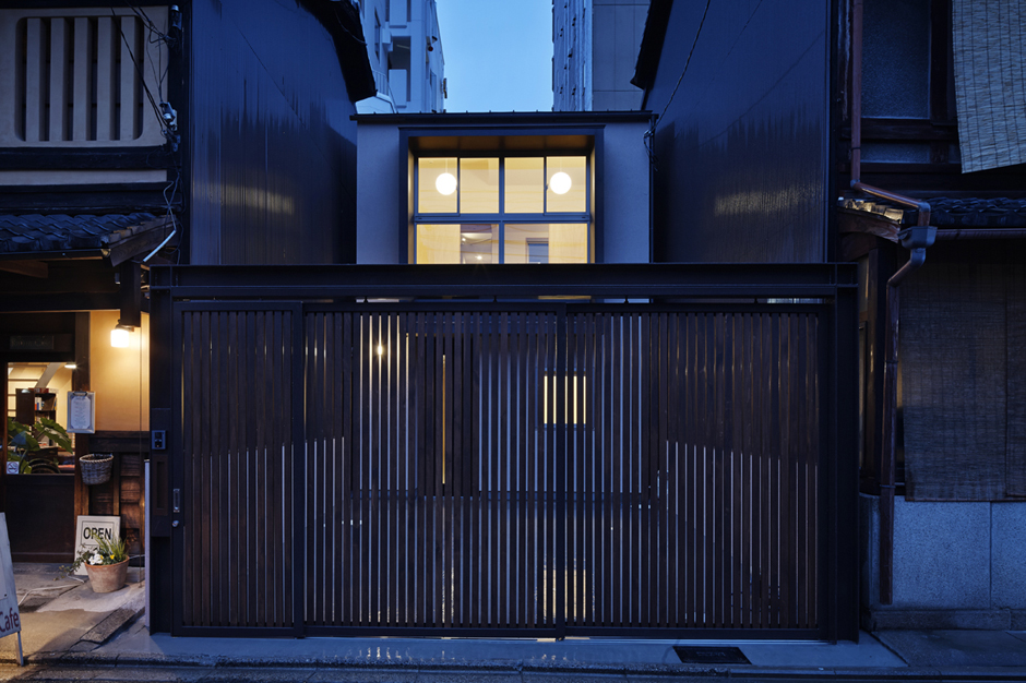 ���ʂ�̉ƐV�z�H��1