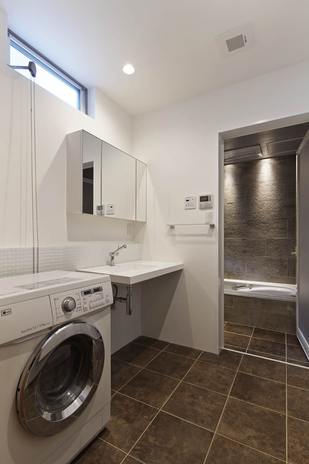 �䎺�̉Ɖ����H��11