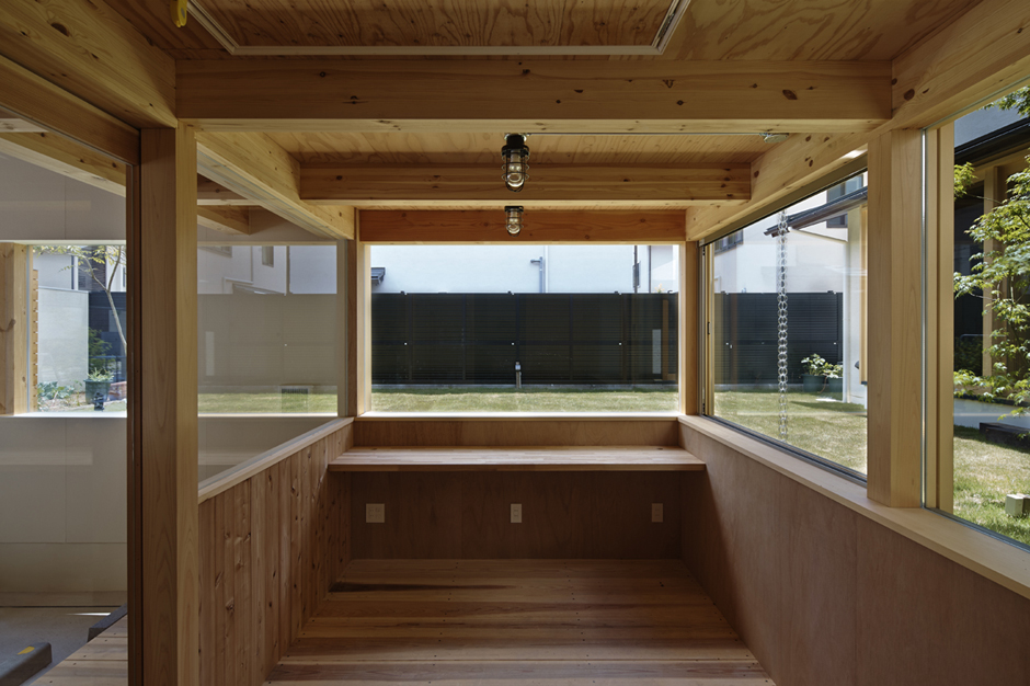 I  HOUSE�V�z�H��12