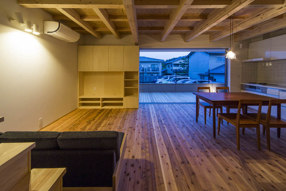 �䎺�̉ƐV�z�H��13