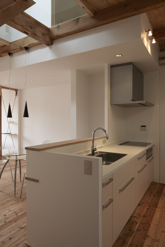 �C�w�@�̉Ɖ����H��13