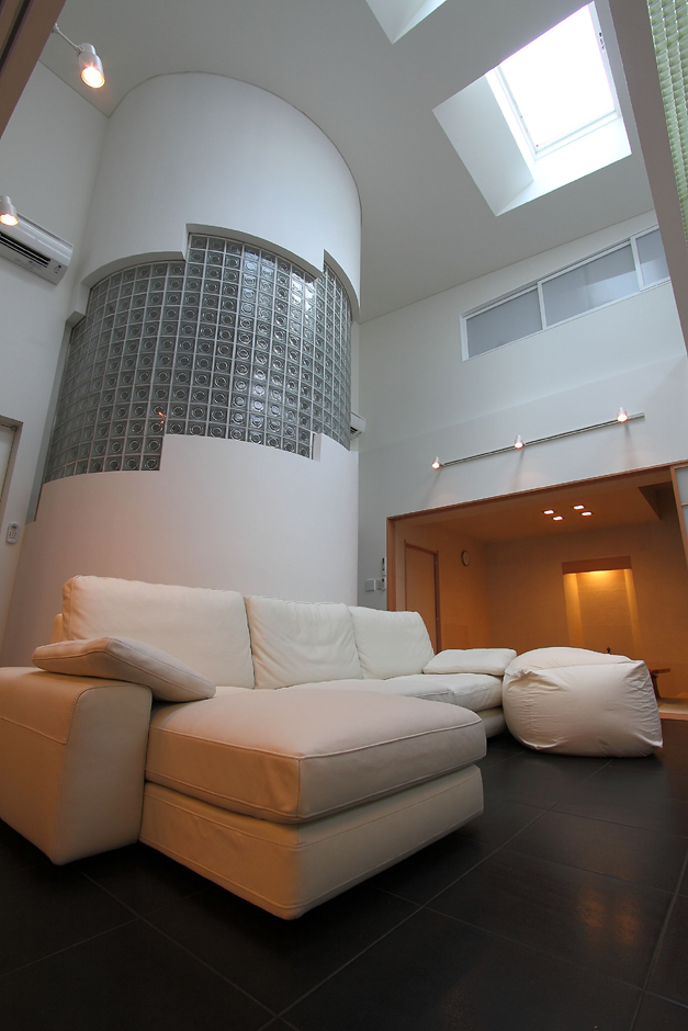 M�l�@�����H��2