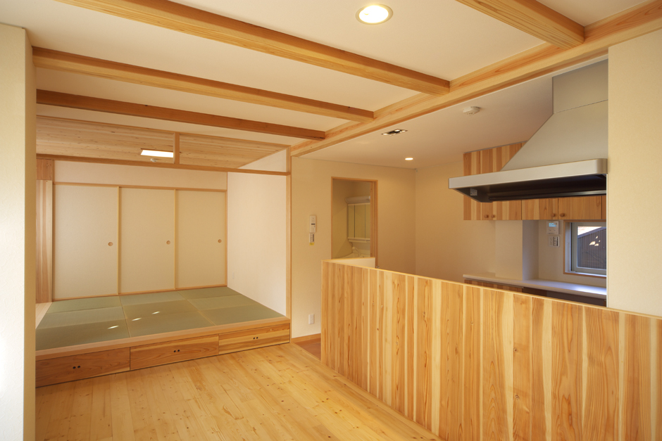 �R�{�@�V�z�H��3