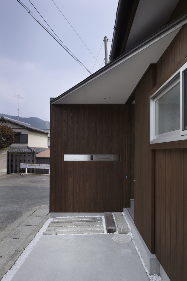 �C�w�@�̉Ɖ����H��4