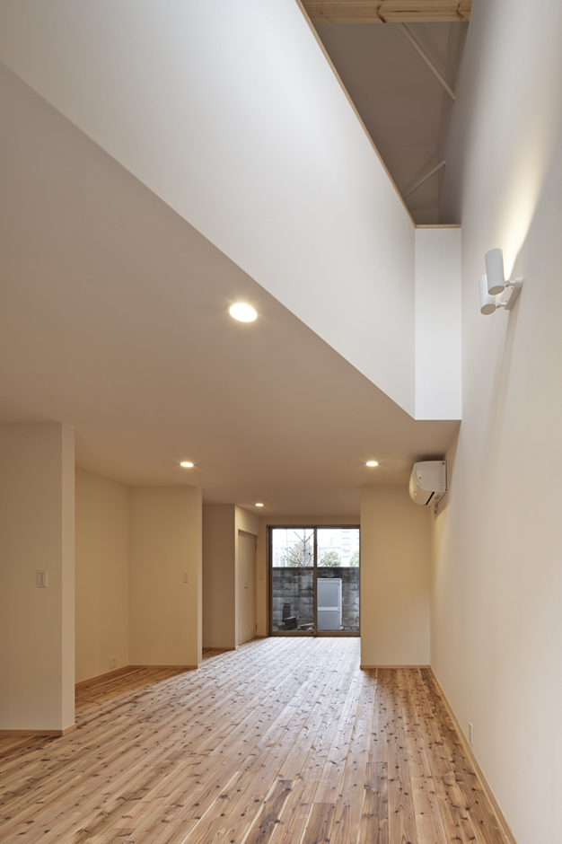 ���ʂ�̉ƐV�z�H��4