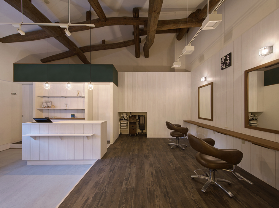 uniteed�V���H��4