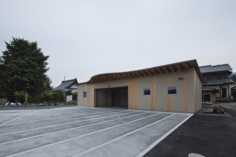 �Ȃ��݂̉ƐV�z�H��4