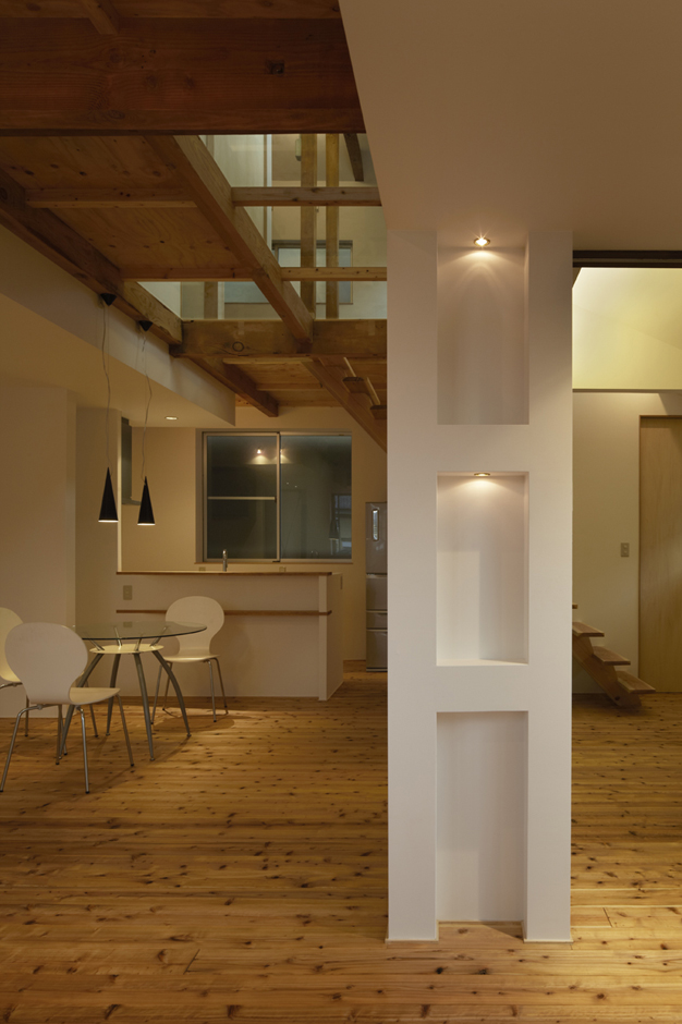 �C�w�@�̉Ɖ����H��9