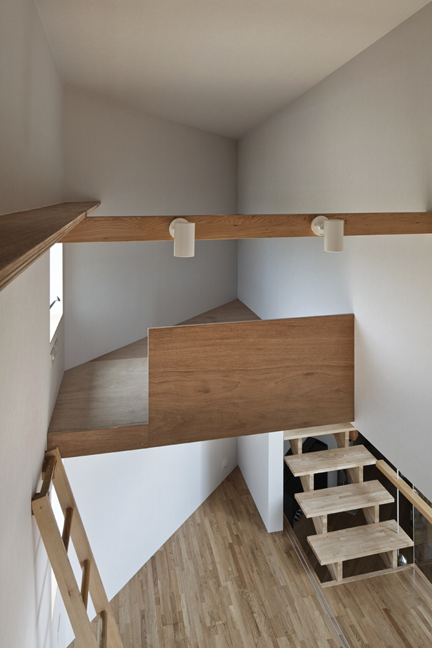 ��������ƐV�z�H��9